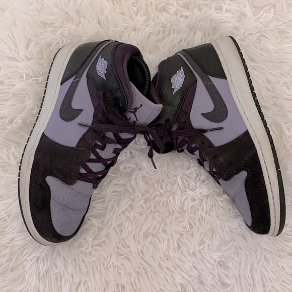 Jordan retro mid Iron purple sneakers - Picture 3 of 11